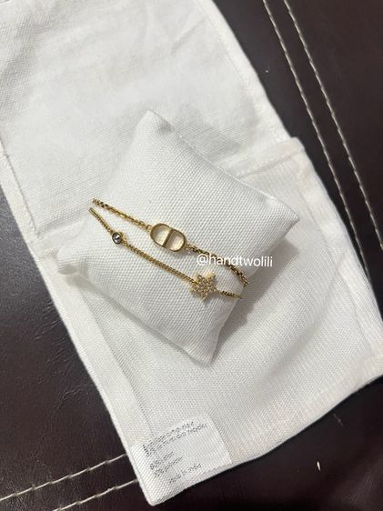สร้อยข้อมือ Dior