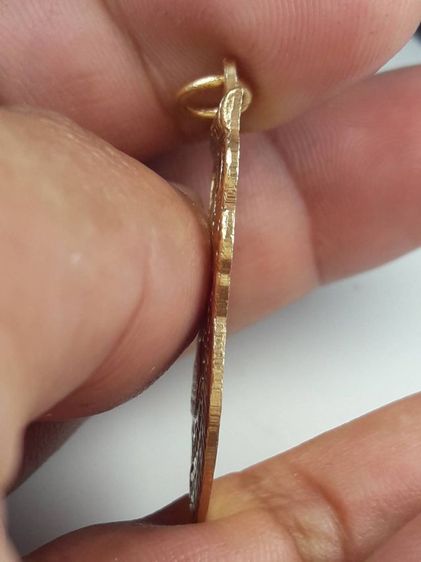 เหรียญพระอาจารย์ปลั่งวัดตาก้อง รูปที่ 3