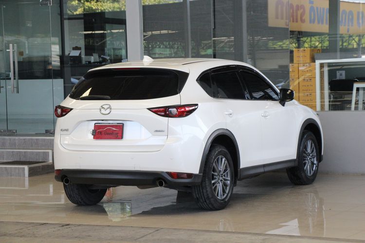Mazda CX-5 2019 2.0 S Utility-car เบนซิน ไม่ติดแก๊ส เกียร์อัตโนมัติ ขาว รูปที่ 2