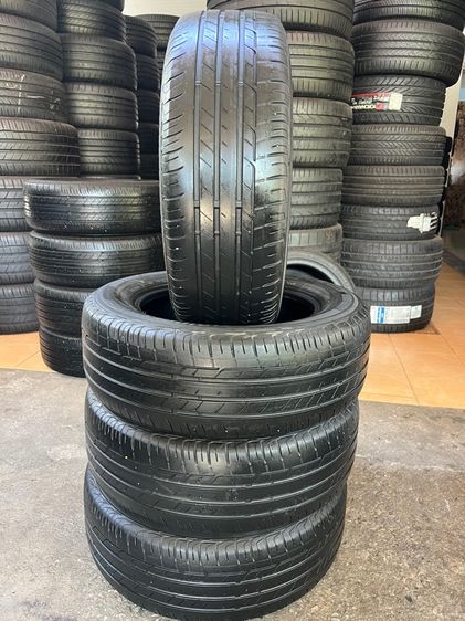 ยาง Bridgestone 215 60 16 เส้น 350 บาท สภาพดี