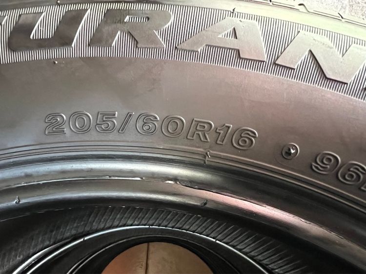 ยาง Bridgestone ER33 205 60 16 ปี23 เส้น 700 บาท ไม่ปะ Japan🇯🇵 รูปที่ 6