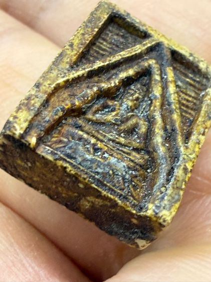 พระผงของขวัญ วัดปากน้ำ รุ่นเเรก สวยคมชัด เนื้อเก่า ลงเลคเกอร์เคลือบ  พระเก่าๆเหมาๆบ้านๆ พระคนแก่เก่าๆเก็บ ทิ้งใว้ก่อนจากไป รูปที่ 8