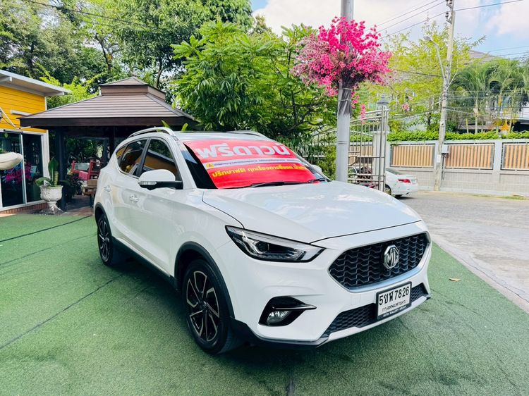 MG ZS 2024 1.5 V Sunroof Utility-car เบนซิน ไม่ติดแก๊ส เกียร์อัตโนมัติ ขาว รูปที่ 2