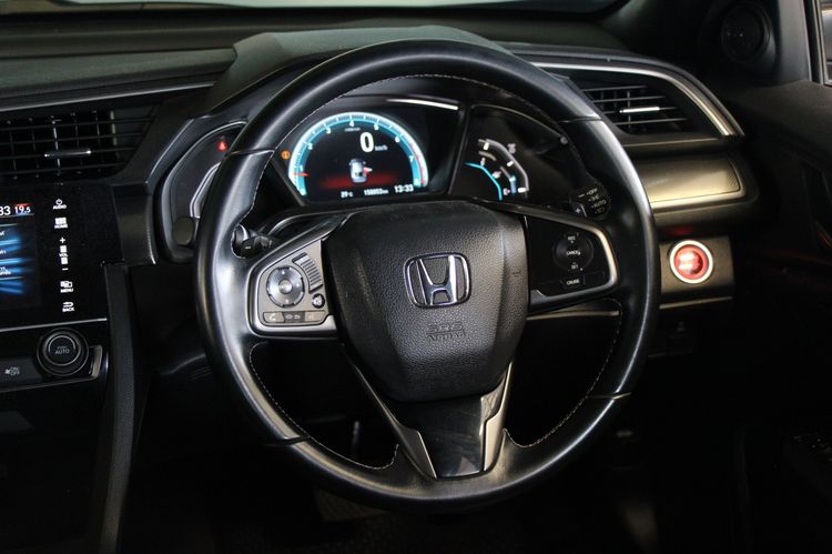 Honda Civic 2018 1.5 Turbo Sedan เบนซิน ไม่ติดแก๊ส เกียร์อัตโนมัติ ดำ รูปที่ 3
