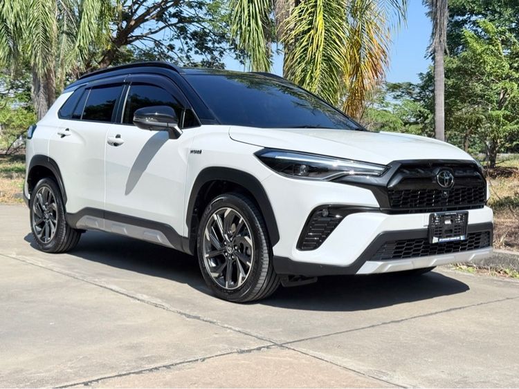 Toyota Corolla Cross 2023 1.8 HEV GR Sport ไฮบริด เกียร์อัตโนมัติ ขาว รูปที่ 2