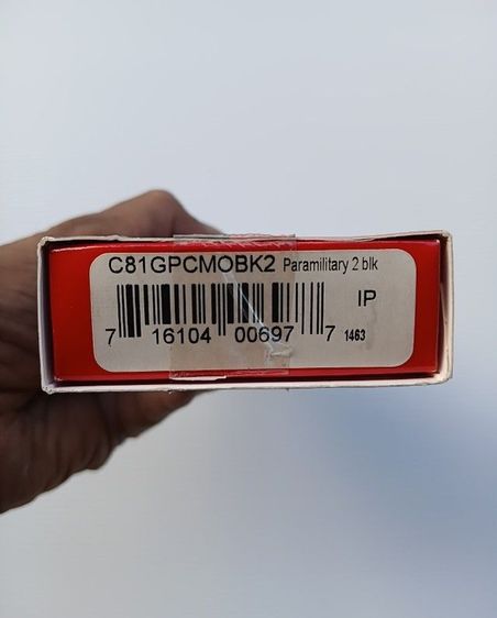 มีดพับแท้ SPYDERCO PARAMILITARY2 S30V มือสองสภาพใหม่ลองตัดกระดาษไป 3 ครั้ง ปะกับมีรอย 2 จุดตามรูป รูปที่ 9