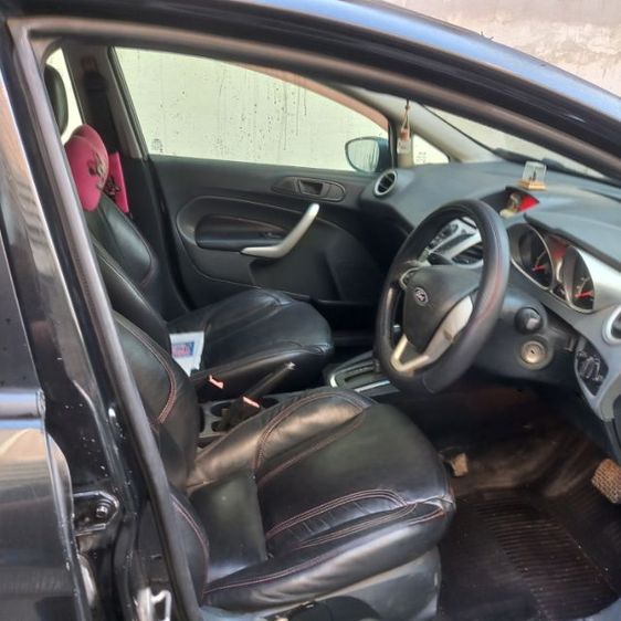 Ford Fiesta 2011 1.6 Sport Sedan เบนซิน ไม่ติดแก๊ส เกียร์อัตโนมัติ ดำ รูปที่ 2