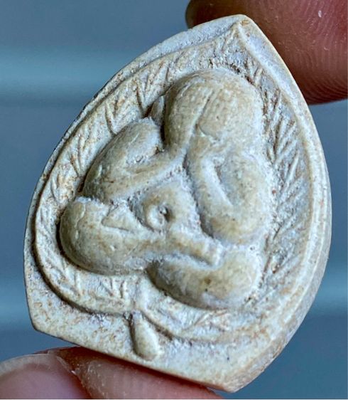 พระปิดตาคูณลาภ ปี 2517 หลวงพ่อคูณ วัดบ้านไร่ แท้ทันยุคต้น สภาพเก่าเก็บ รูปที่ 3