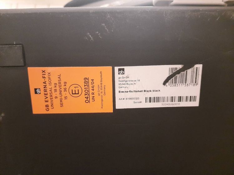 gb Gold Everna-Fix Child´S Car Seat for Cars with Isofix Goup 1(9-36 kg) From Approximately 9 Months Up to 12 Years, Velvet Black รูปที่ 16