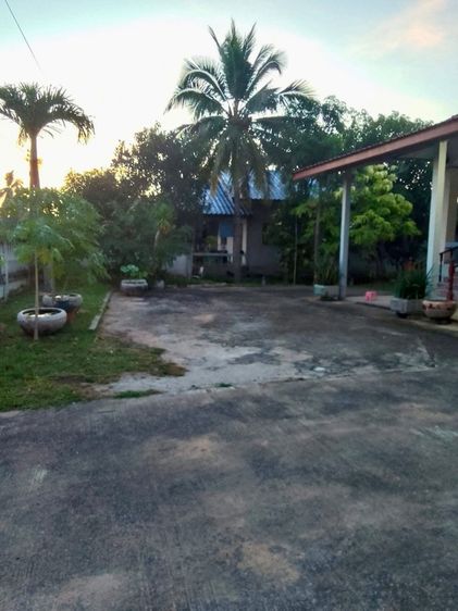 อื่นๆ มีบางส่วน สร้างเสร็จก่อน 2010 ใช่ บ้านสวนพร้อมอยู่ เนื้อที่เกือบ 2 ไร่ รูปที่ 4