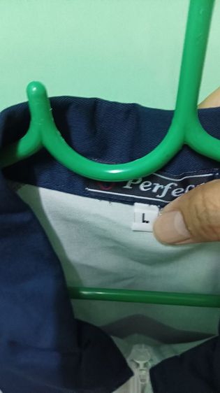 เสื้อช็อปแขนสั้นแบบมีซิป รูปที่ 9