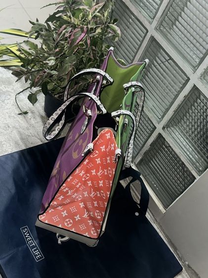 LOUIS VUITTON PARIS made in Frence