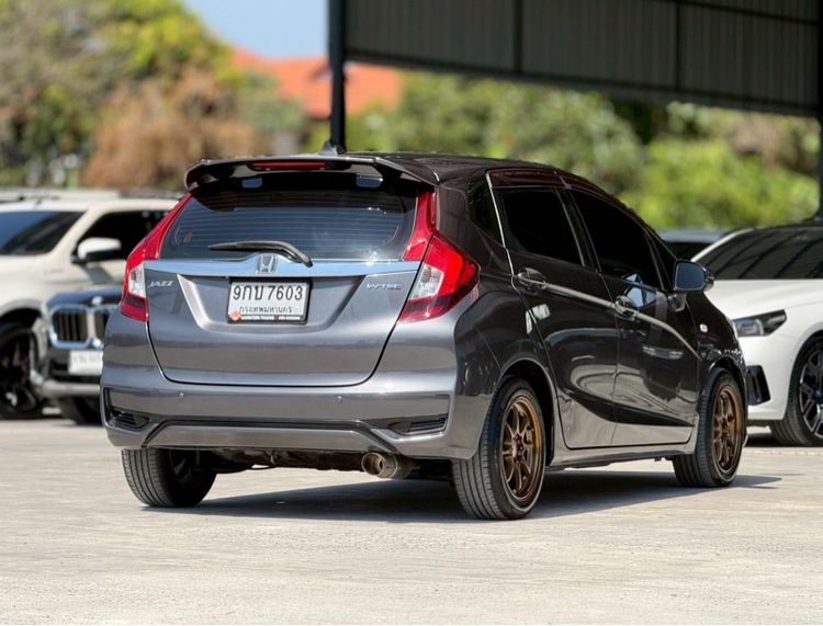 Honda Jazz 2019 1.5 V Plus i-VTEC Sedan เบนซิน ไม่ติดแก๊ส เกียร์อัตโนมัติ เทา รูปที่ 4