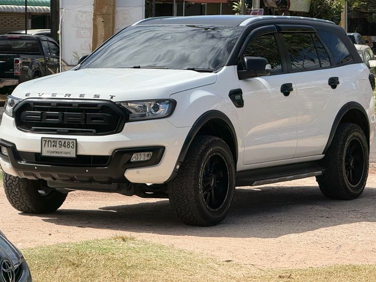 Ford Everest 2017 2.2 Titanium+ Navi ดีเซล เกียร์อัตโนมัติ ขาว รูปที่ 2
