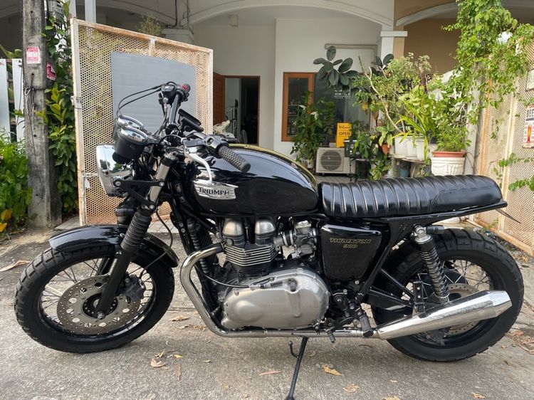 Triumph Thruxton 2017 tt900