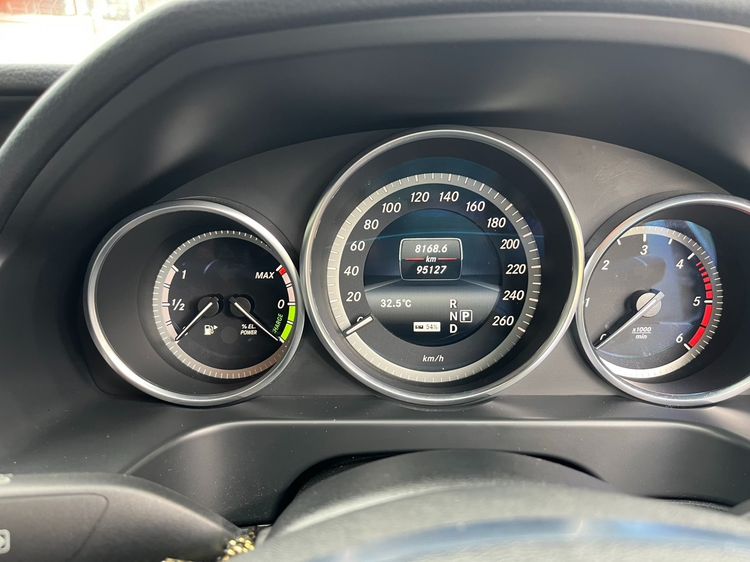 Mercedes-Benz E-Class 2014 E300 2.2 BlueTEC Hybrid Exclusive Sedan ดีเซล ไม่ติดแก๊ส เกียร์อัตโนมัติ บรอนซ์เงิน รูปที่ 2