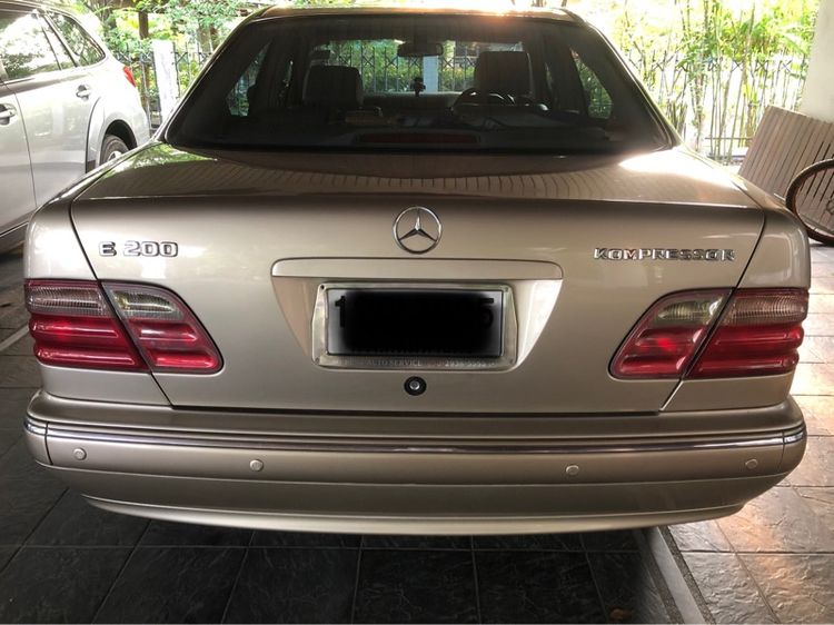 Mercedes-Benz E-Class 2003 E220 เบนซิน ไม่ติดแก๊ส เกียร์อัตโนมัติ บรอนซ์ทอง รูปที่ 2