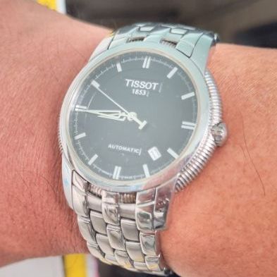 40มิล(Swiss Made)Tissot Classic ระบบออโต้สำรองพลังงาน 80 ชั่วโมง ไม่ใช้ถ่าน สภาพสวย ของจริงดูดีกว่าในรูปเยอะ รุ่นนี้ของใหม่เกือบ 30,000 บาท ขอส่งต่อ 9,500บาท ครับ รูปที่ 18
