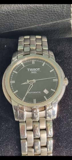 ดำ 40มิล(Swiss Made)Tissot Classic ระบบออโต้สำรองพลังงาน 80 ชั่วโมง ไม่ใช้ถ่าน สภาพสวย ของจริงดูดีกว่าในรูปเยอะ รุ่นนี้ของใหม่เกือบ 30,000 บาท ขอส่งต่อ 9,500บาท ครับ