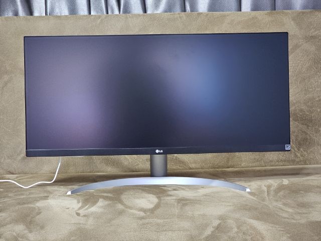 จอภาพ จอคอม LG Ultrawide 29WQ600-W
IPS UWFHD 100Hz USB-C AMD FreeSYNC
มีลำโพงในตัว