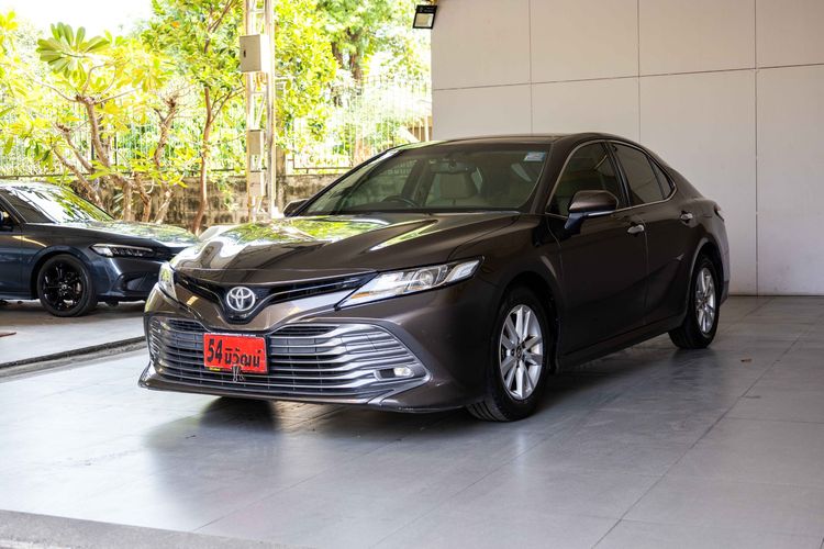 Toyota Camry 2018 2.0 G Sedan เบนซิน ไม่ติดแก๊ส เกียร์อัตโนมัติ เทา รูปที่ 3