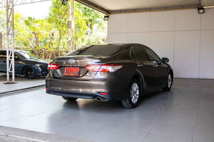 Toyota Camry 2018 2.0 G Sedan เบนซิน ไม่ติดแก๊ส เกียร์อัตโนมัติ เทา รูปที่ 4