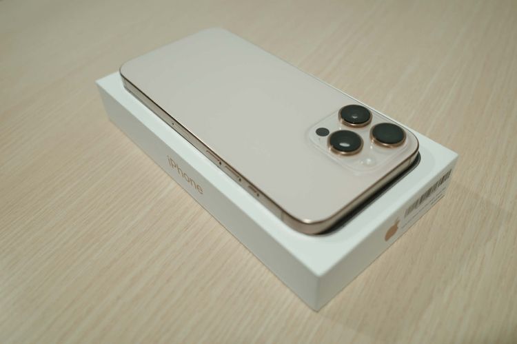 IPhone 16 Pro Max Color Desert Titanium Capacity 256GB รูปที่ 3