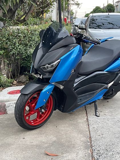 Xmax 300 รูปที่ 2