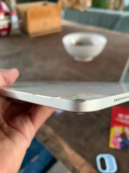 iPad Pro 11 2018 มีตำหนิ รูปที่ 7