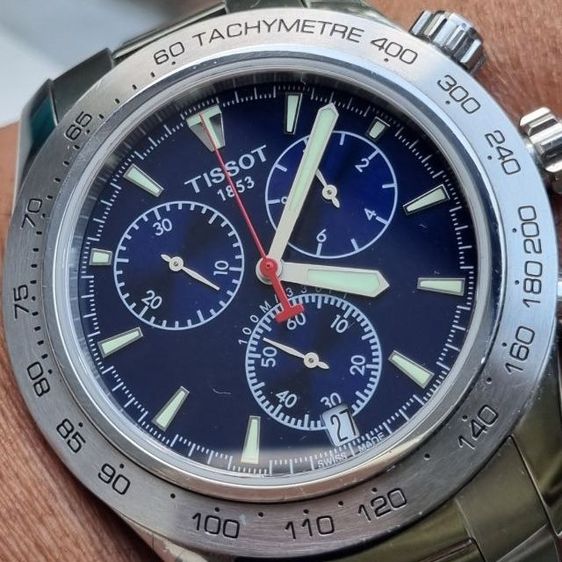 Ts-V8 Swiss Made( Chronograph) Quartz สภาพสวย ของจริงดูดีกว่าในรูปเยอะ รุ่นนี้ของใหม่เกือบ 30,000 บาท ขอส่งต่อ 12,500บาท ครับ รูปที่ 3