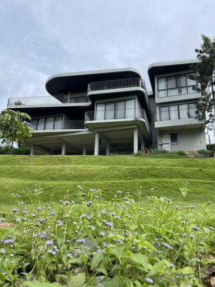 มีบางส่วน ขายบ้านพักตากอากาศเขาใหญ่ โครงการ Khao Yai Hideaway สไตล์โมเดิร์น วิวเขา ห่างจากโรงแรม ศาลาเขาใหญ่ ปากช่อง โคราช รูปที่ 2