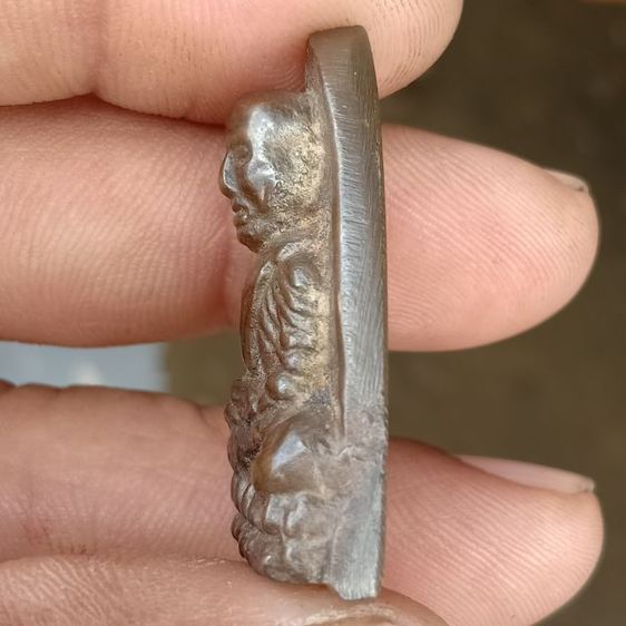 หลวงพ่อทวดวัดช้างไห้พิมพ์หลังเตารีดพระบ้านน่าบูชา รูปที่ 4