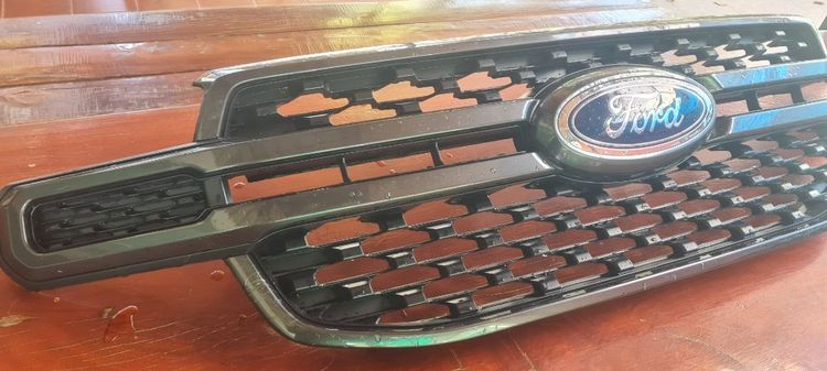 กระจังหน้าแท้ศูนย์​FORD
