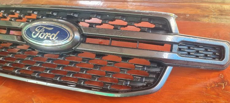 กระจังหน้าแท้ศูนย์​FORD รูปที่ 5