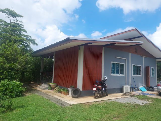 2019 ขายบ้านมือสองด่วนเขาใหญ่ โฉนดครุฑแดง พื้นที่ 65 ตร.ว. ชั้นเดียว 2 ห้องนอน 1 ครัว 1 น้ำ จอดรถได้ 1 คัน ค่าโอนคนละครึ่ง ค่าจดจำนองผู้ซื้อชำระเอง เจ้าของขายเอง ราคานี้ขายเป็นราคาพิเศษแล้ว สนใจติดต่อ 0959891666 รูปที่ 2