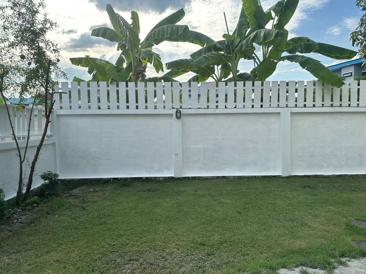 อื่นๆ มีบางส่วน 2016 New Renovate Townhouse ร่มเกล้า ซอย 6  แปลงหัวมุม  2 ห้องนอน 2 ห้องน้ำ 2 ที่จอดรถ 1 ห้องนั่งเล่น 34 วา  2.35 ลบ รูปที่ 4