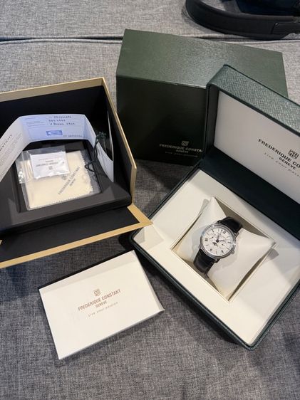 ดำ Pre-Owned นาฬิกาข้อมือ FREDERIQUE CONSTANT