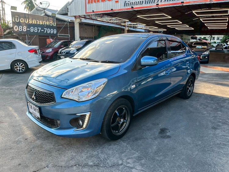 รถ Mitsubishi Attrage 1.2 GLX สี ฟ้า