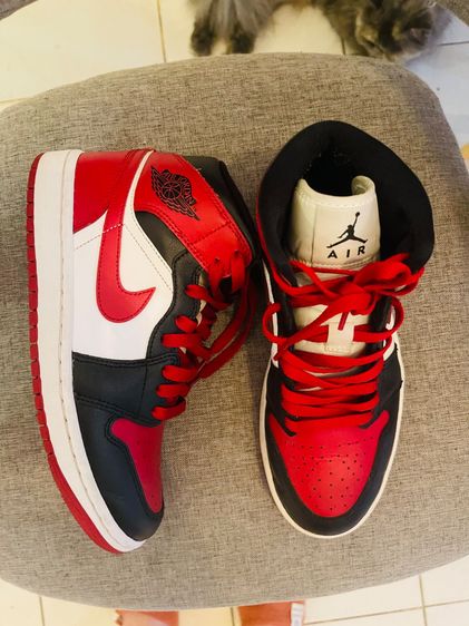 nike air jordan 1mid   สภาพใหม่กริบ
