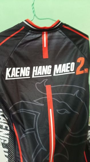 เสื้อปั่นจักรยานสีดำแดงและสีเหลืองขาว รูปที่ 18