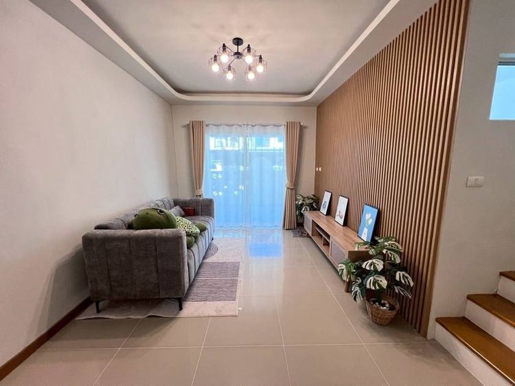 อื่นๆ 2025 ตกแต่งครบ ไม่ใช่ 🏡 ทาวน์โฮม 2 ชั้น โซนถนนเพิ่มสินใกล้รถไฟฟ้า แยก ค.ป.อ รีโนเวทใหม่ทั้งหมด พร้อมเฟอร์นิเจอร์จัดเต็ม 🏡 รูปที่ 3