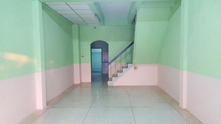 เช่าทาวเฮ้าส์ 2 ชั้น ใกล้ตลาดนครปฐม ใกล้องค์พระปฐมเจดีย์ ใกล้มหาวิทยาลัยศิลปากร ใกล้พระราชวังสนามจันทร์  รูปที่ 2