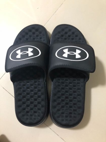 รองเท้าแตะ under armour มือสอง ซื้อมา 1400 ใส่ครั้งเดียว