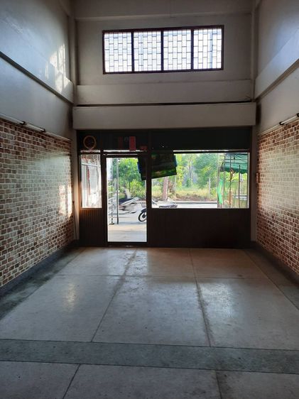 เช่าอาคารพาณิชย์ 3.5 ชั้น ริมถนน ใกล้ตลาดนครปฐม ใกล้องค์พระปฐมเจดีย์ ใกล้มหาวิทยาลัยศิลปากร ใกล้พระราชวังสนามจันทร์ เขตเทศบาลนครปฐม รูปที่ 4