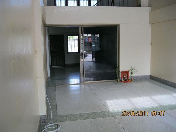 เช่าอาคารพาณิชย์ 3.5 ชั้น ริมถนน ใกล้ตลาดนครปฐม ใกล้องค์พระปฐมเจดีย์ ใกล้มหาวิทยาลัยศิลปากร ใกล้พระราชวังสนามจันทร์ เขตเทศบาลนครปฐม รูปที่ 2