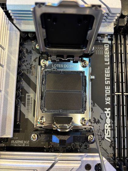 mainboard am5 x670e steel legend รูปที่ 2