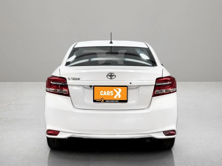 Toyota Vios 2020 1.5 Mid Sedan เบนซิน ไม่ติดแก๊ส เกียร์อัตโนมัติ ขาว รูปที่ 4