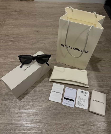 อื่นๆ แว่นตากันแดด ส่งต่อ แว่นตาGentle Monster 