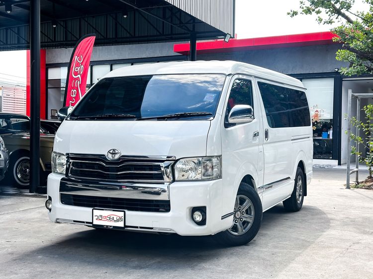 Toyota Ventury 2014 2.7 G Van เบนซิน LPG เกียร์อัตโนมัติ ขาว