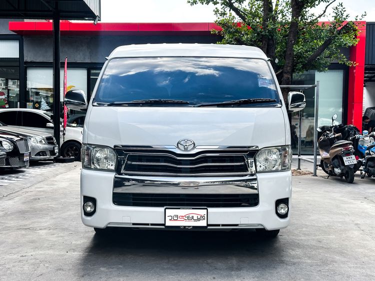Toyota Ventury 2014 2.7 G Van เบนซิน LPG เกียร์อัตโนมัติ ขาว รูปที่ 2